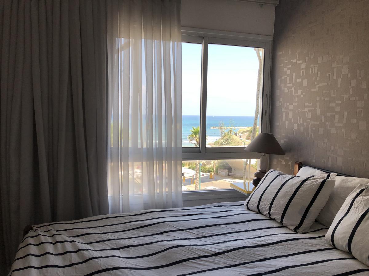 Gordon Beach Apartments Tel Aviv Exterior photo